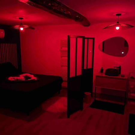 L'Insolite Airbnb Vignieu Extérieur photo