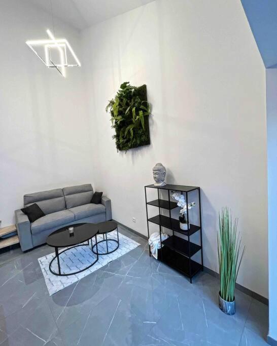L'Insolite Airbnb Vignieu Extérieur photo